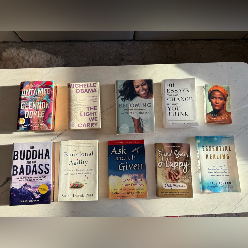 Colorful Coffee Table Book Accents for a Stylish Display